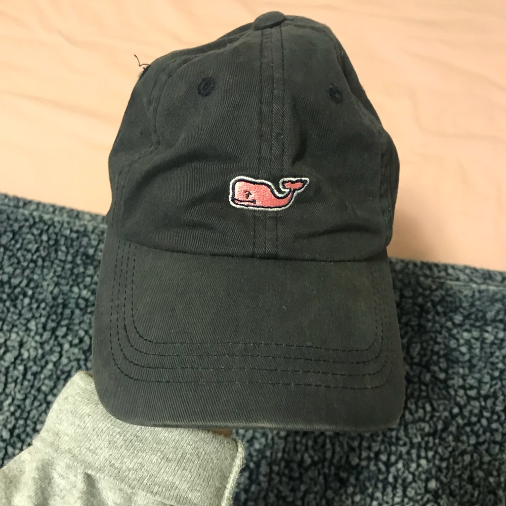 Vineyard vines hat